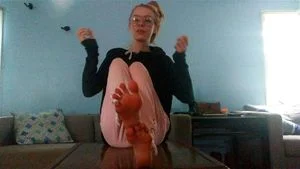 Webcam feet thumbnail