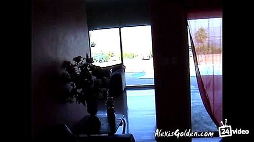 alexis_golden_behind_the_scenes
