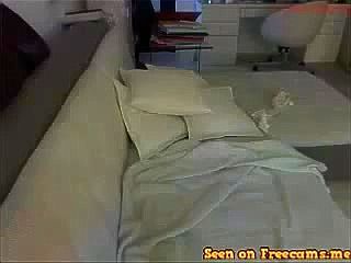 Performer nude on webcam Performer nude on webcam