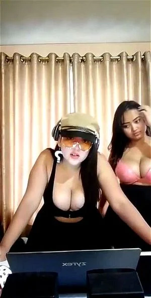 Duo Semangka Sex - Watch duo semangka 2 - Terbaru, Indonesia, Duo Semangka Porn - SpankBang