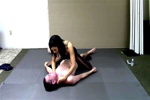 Woman beat man: Hardcore, Sex Murder & Xnxx Porn - SpankBang