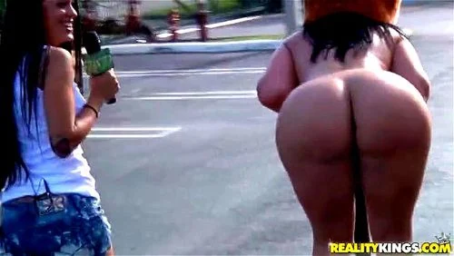 public, big ass, Carmen De Luz, nude in public