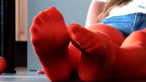 georgeous nylon legs and feet 1 thumbnail