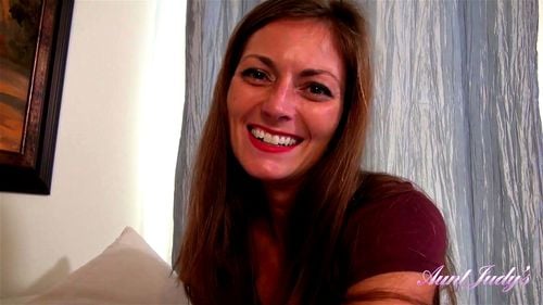 Aunt gives you pointers Porn - SpankBang