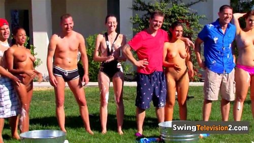 Back Yard Swinger Party Porn - Watch Swingers take over the backyard for hot ice breaking games - Oral,  Group, Couple Porn - SpankBang