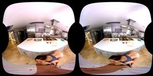 Latina VR thumbnail