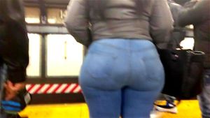 Candid ass cum thumbnail
