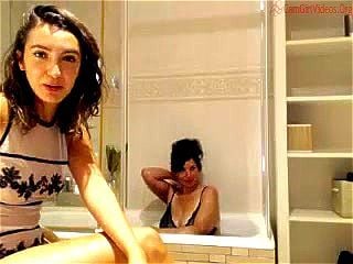 Real Mother and Daughter Webcam (Part 9) Real Mother and Daughter Webcam (Part 9)