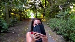 Slut Takes Facial in the Park