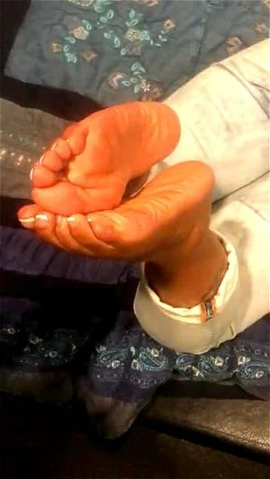 Ebony Feet (Footjob) thumbnail