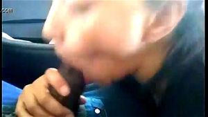 White thot bitch giving BBC fire head in car