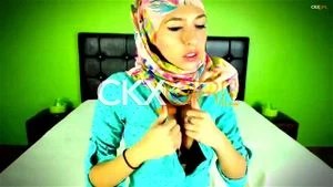 HIJAB SOLO CAM/TWERK thumbnail