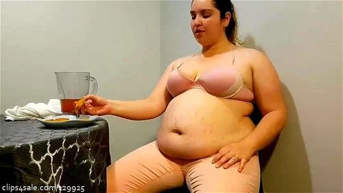 big tits, latina, voyeur, weight gain
