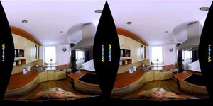 blonde vr thumbnail