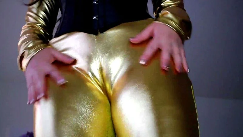 Shiny Pussy Worship