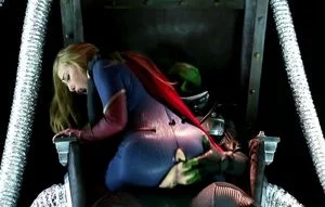 superheroine thumbnail