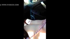 Guy Spanks His Gf While Driving