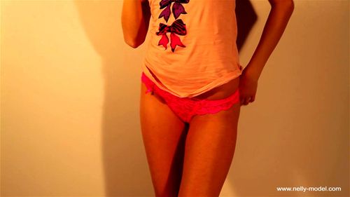 nelly vid 12 ▶