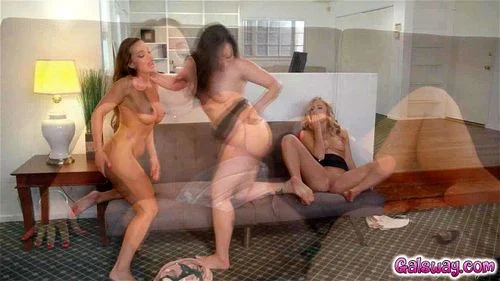 Lindsay turned on by two powerful woman to get on threesome fucking