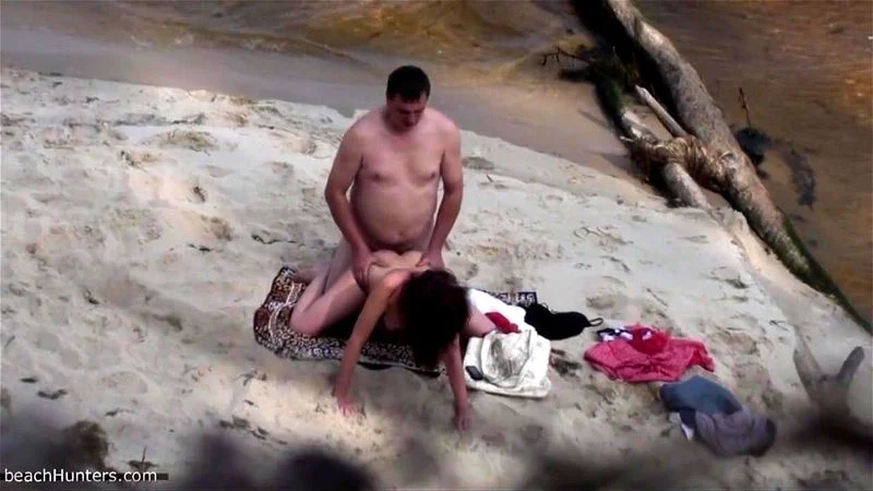 PUBLIC BEACH SEX