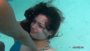 underwater thumbnail