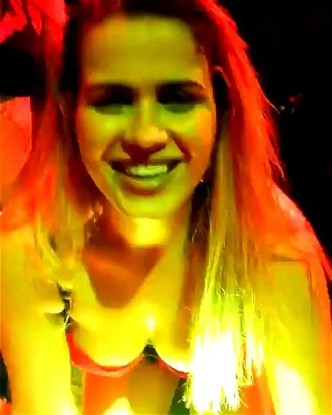 CARINA FERREIRA CARINA FERREIRA