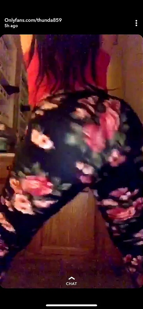 snapchat, latina, twerking, huge ass booty