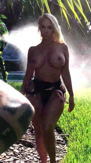 Blonde Goddess 2