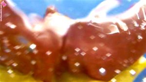 Pissing thumbnail