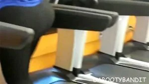 TREADMIL BOOTY