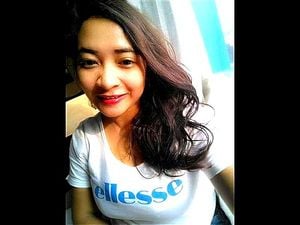 Watch ayu mustika - Asian Amateur, Asian, Amateur Porn - SpankBang