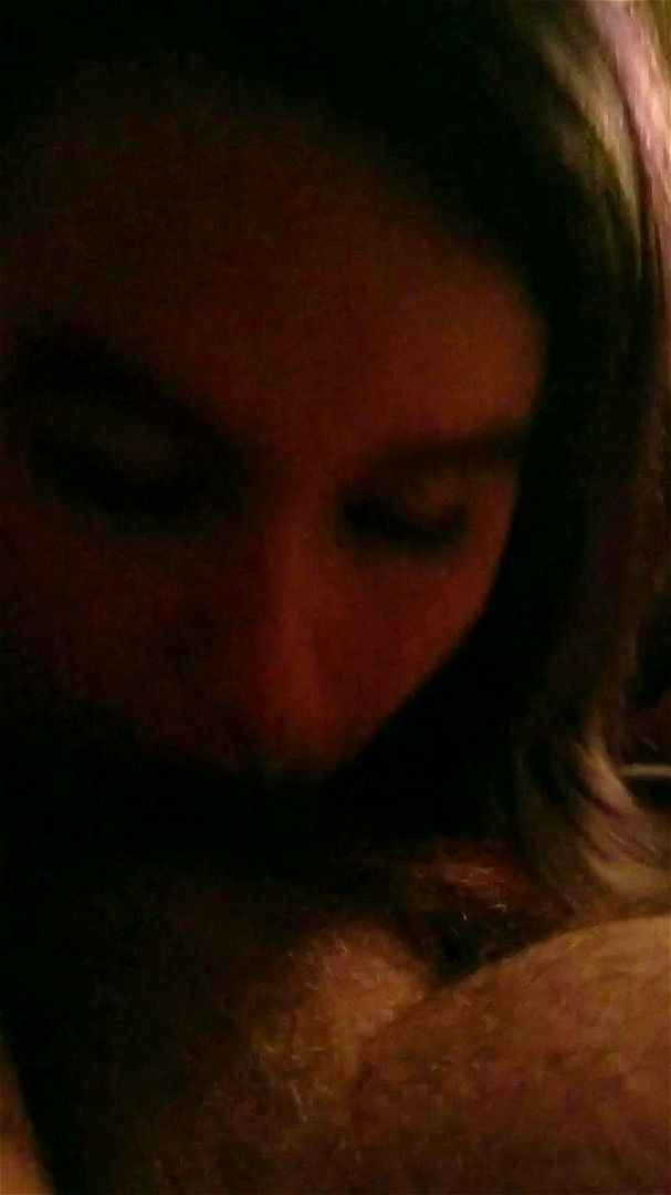She gives amazing head She gives amazing head