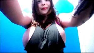 Busty vibrations thumbnail