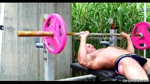 Hairy bodybuilder dildo and cumshot