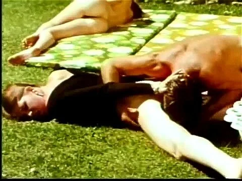 Lord Farthington's nudist holiday: Cowgirl, Missonary & Xhamster Porn