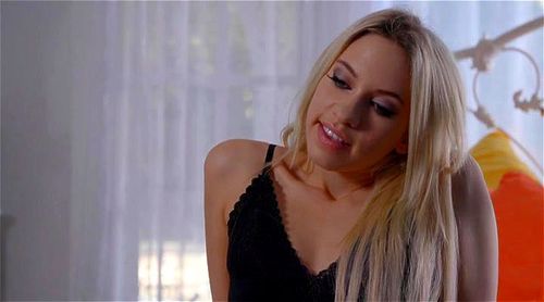 Hermanastros.XXX.DVDRip.x264-XCiTE Video Porno - SpankBang