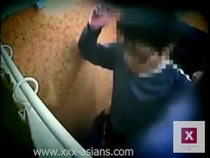 Watch from 0:05:25