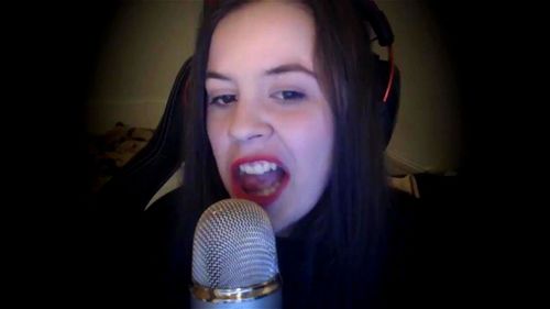 Mystery girl loves bananas: Xhamster, Pov & Asmr Porn