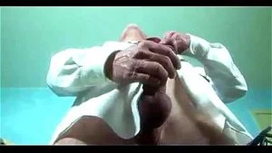 Watch from 0:14:06
