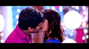 bollywood hot scenes thumbnail