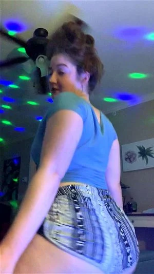 PAWG thumbnail