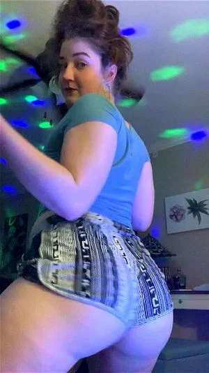 twerk thumbnail