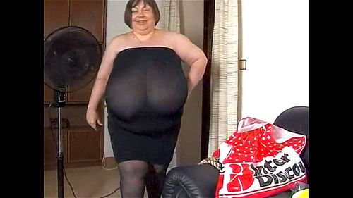 karola,in black lingerie: Big Tits, Babe & Brunette Porn - SpankBang