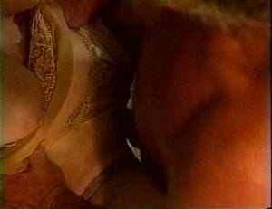 Sarah Jane orgasm\squirt thumbnail