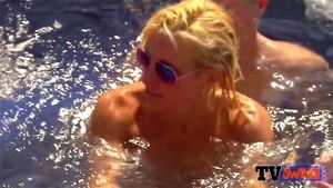 Hot pussy licking at the pool to a horny milf that wants to get herself wet before the orgy