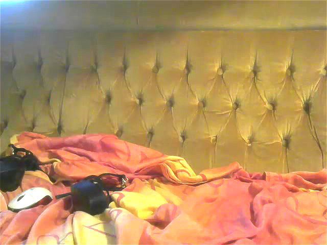 Pussy flash Pussy flash