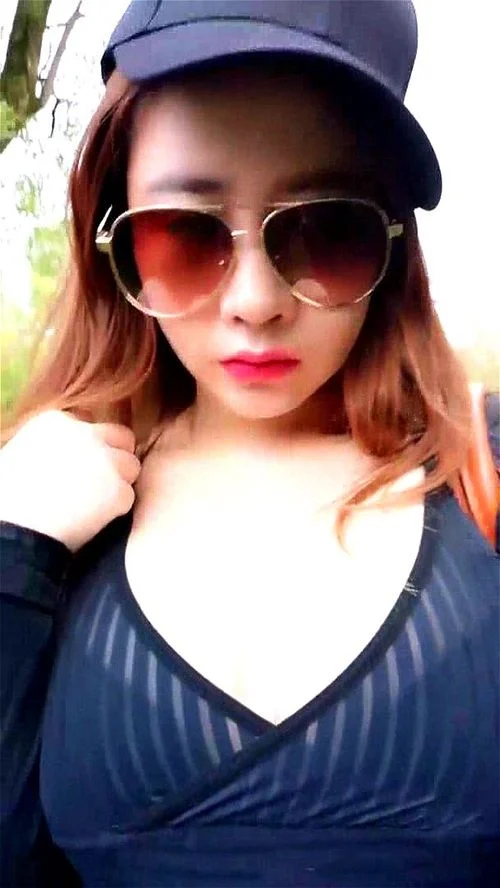 Cool Sunglasses Big Tits Chinese Girl Long Cucumber Public Park Outdoor Webcam