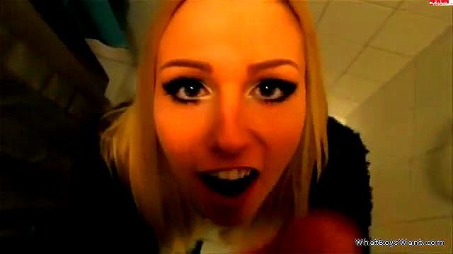 Blowjob in Store Blowjob in Store