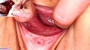 BEAUTIFUL GAPING TASTY WIDE OPEN PINK PUSSY thumbnail