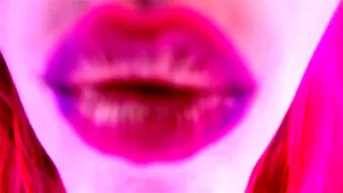 KISSING TONGUE LIPS thumbnail